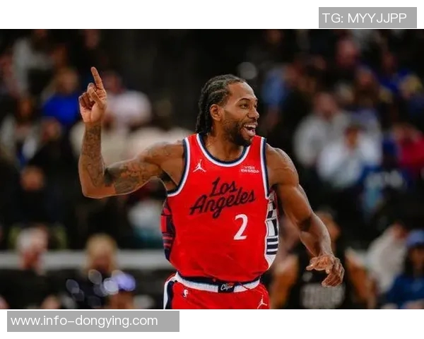 快船邓恩称赞保罗职业素养观察其比赛对自己成长助益良多